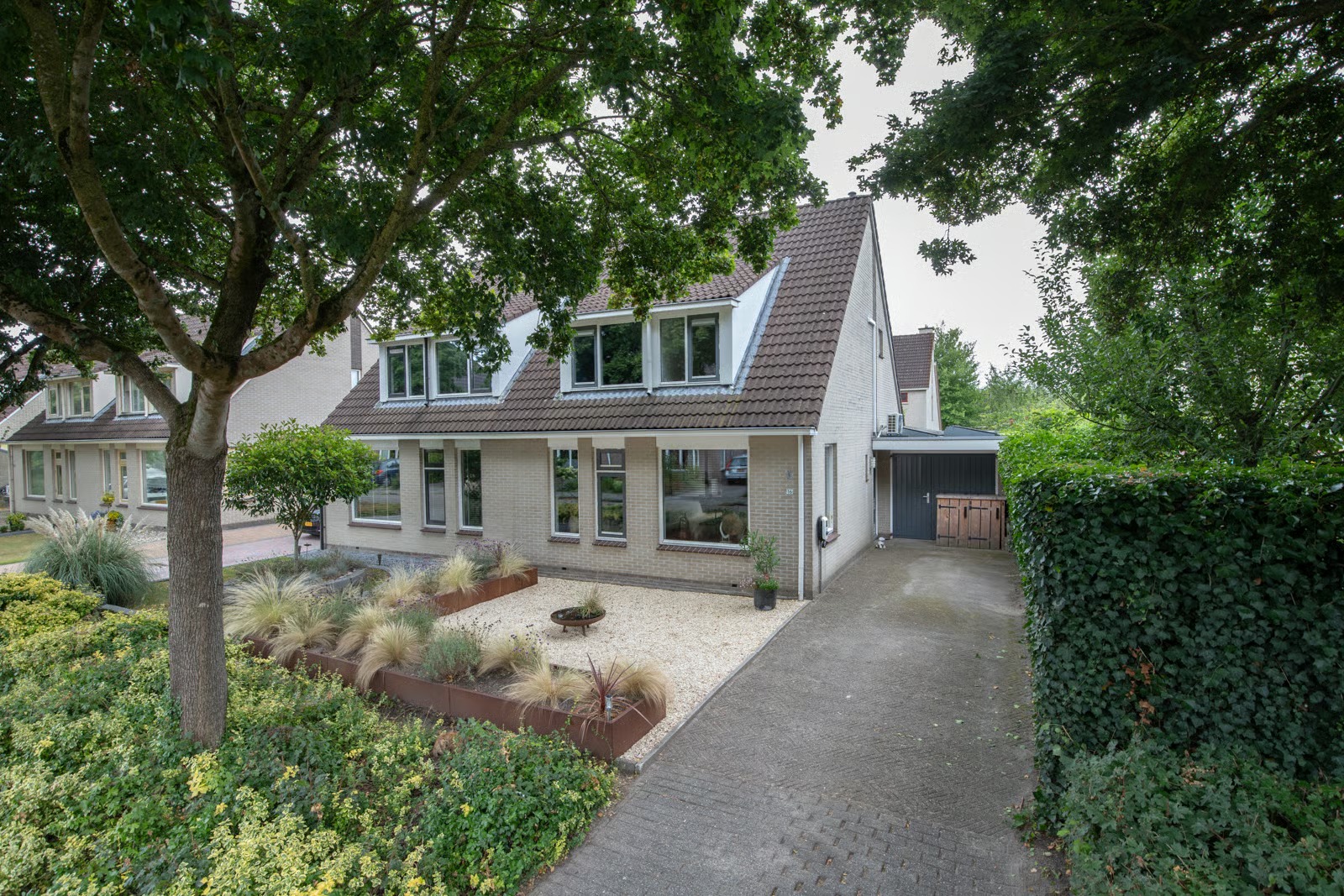 2-onder-1-kapwoning Lisdodde 16 in Zuidhorn