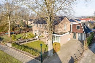 2-onder-1-kapwoning Van Boelenslaan 3 in Beetsterzwaag