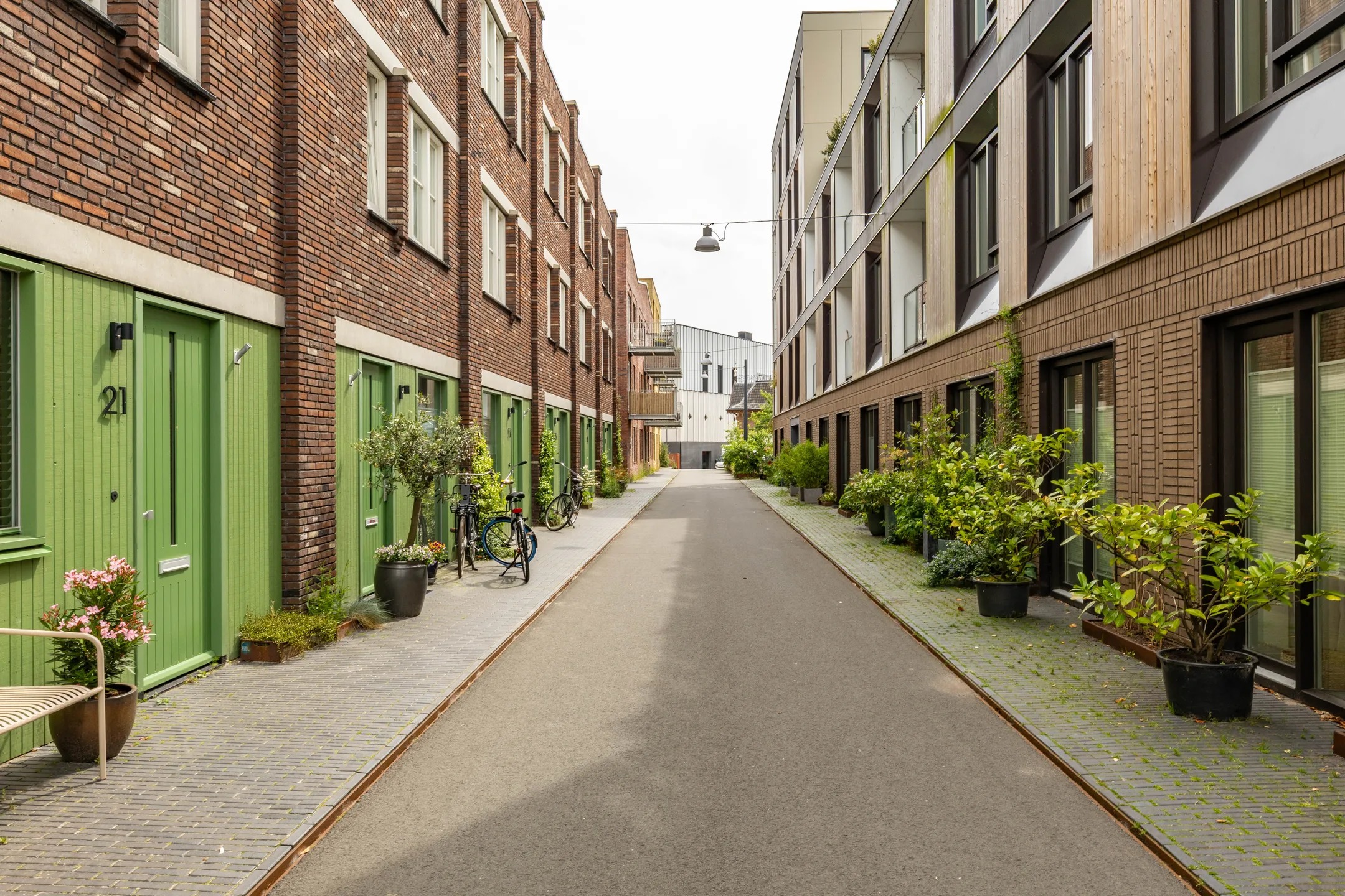 Tussenwoning Kolendwarsstraat 17 in Groningen