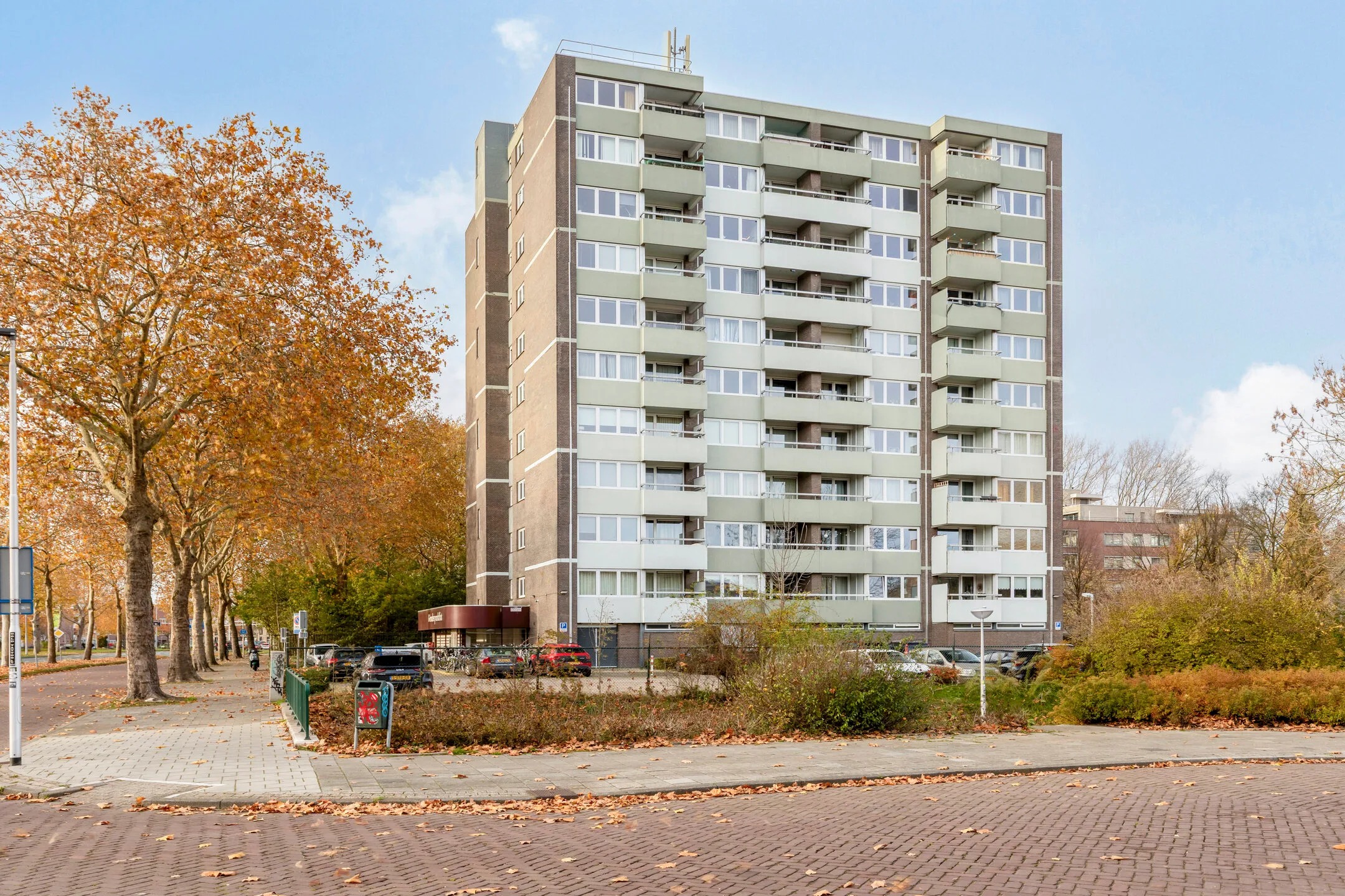 Portiekflat Limburglaan 121 in Eindhoven