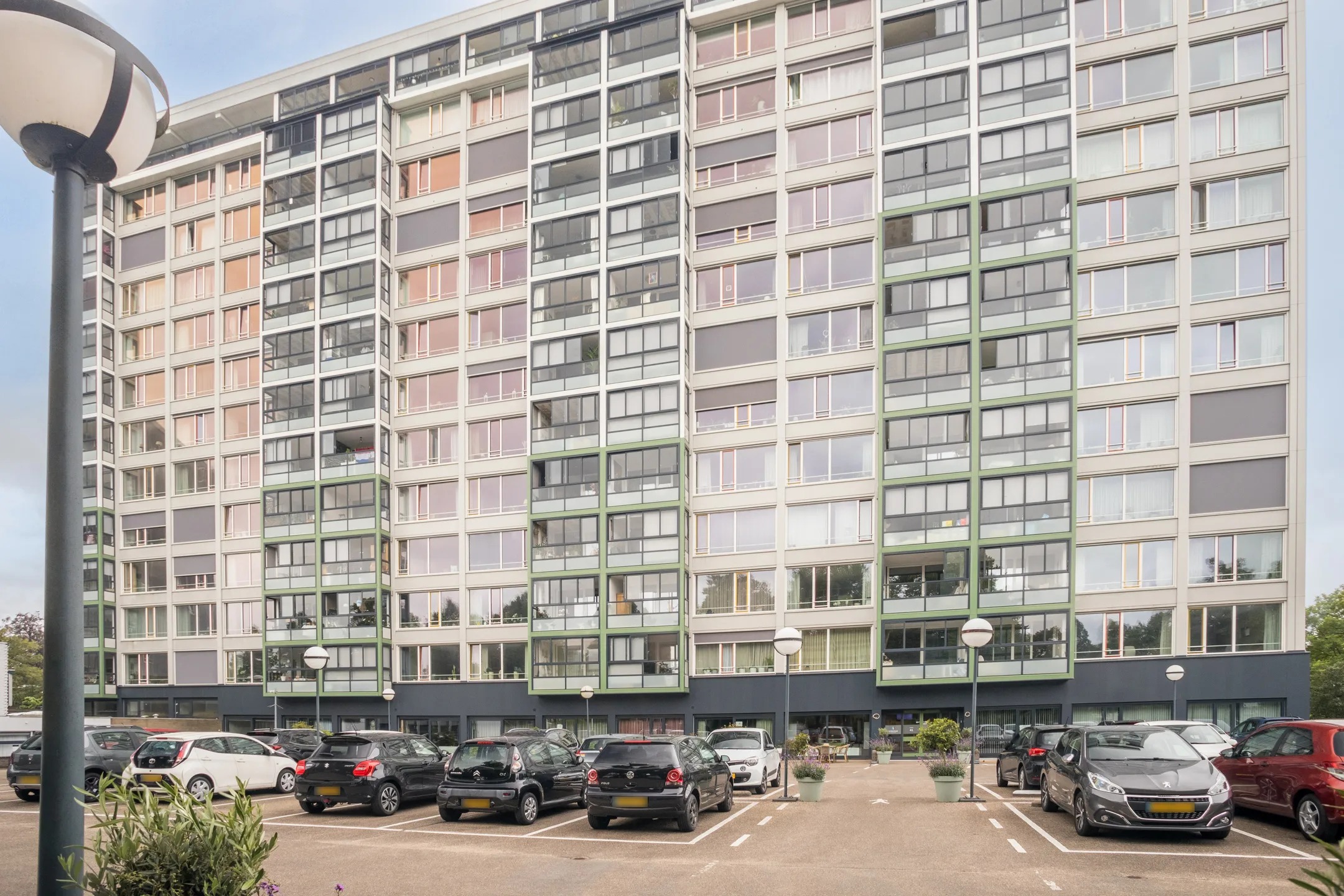 Portiekflat Loolaan 41 4E in Apeldoorn
