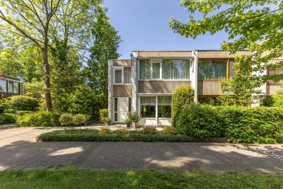 Hoekwoning Schepenlaan 17 in Zaandam