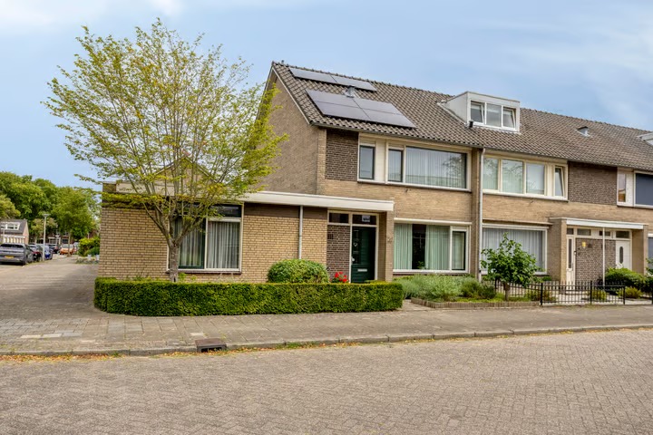 Hoekwoning Zuiderzeelaan 20 in Eindhoven