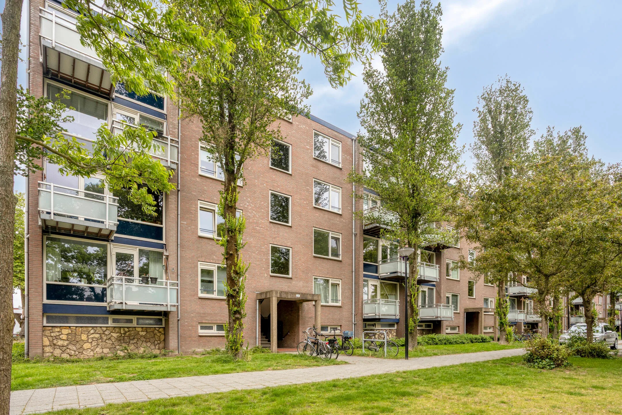Portiekflat Laan van Blois 16 in Beverwijk