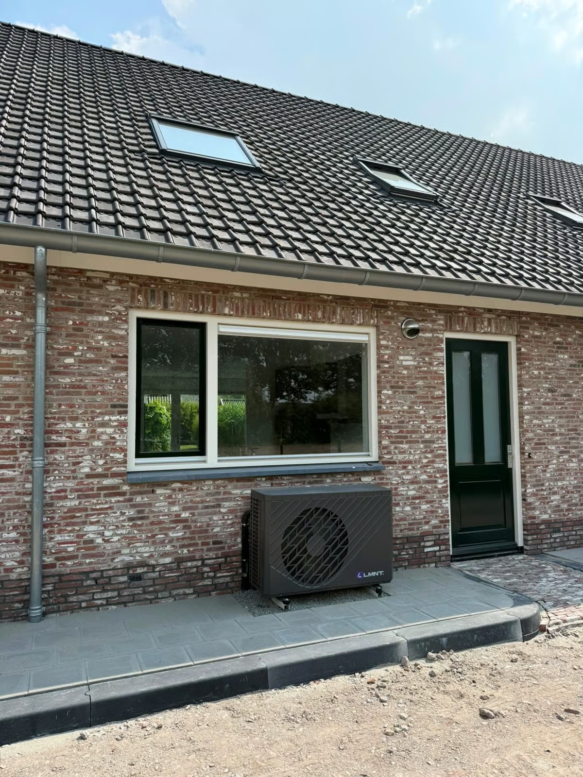 Tussenwoning Dorp 135 B in Benschop