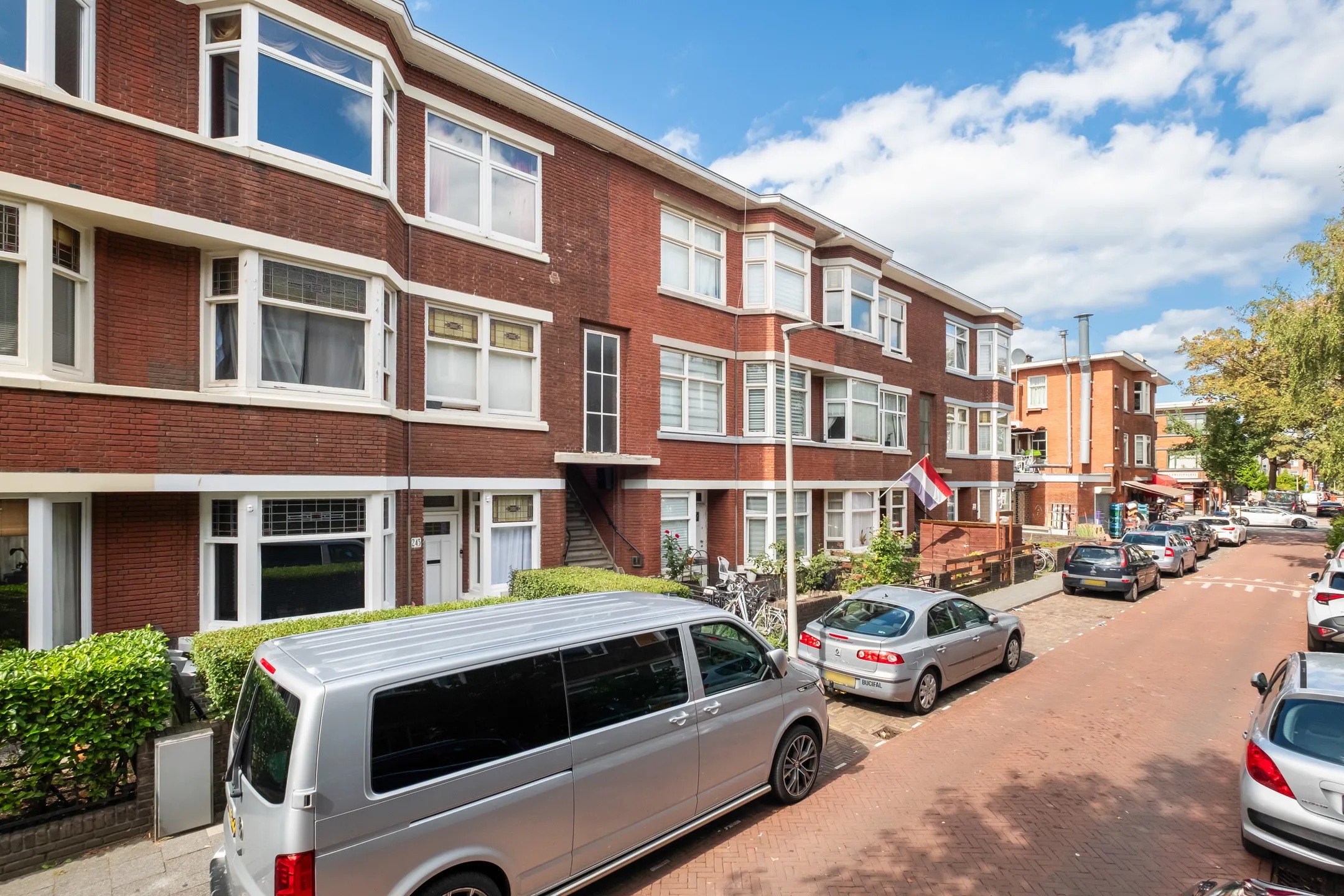 Portiekflat Hulshorststraat 235 Den Haag