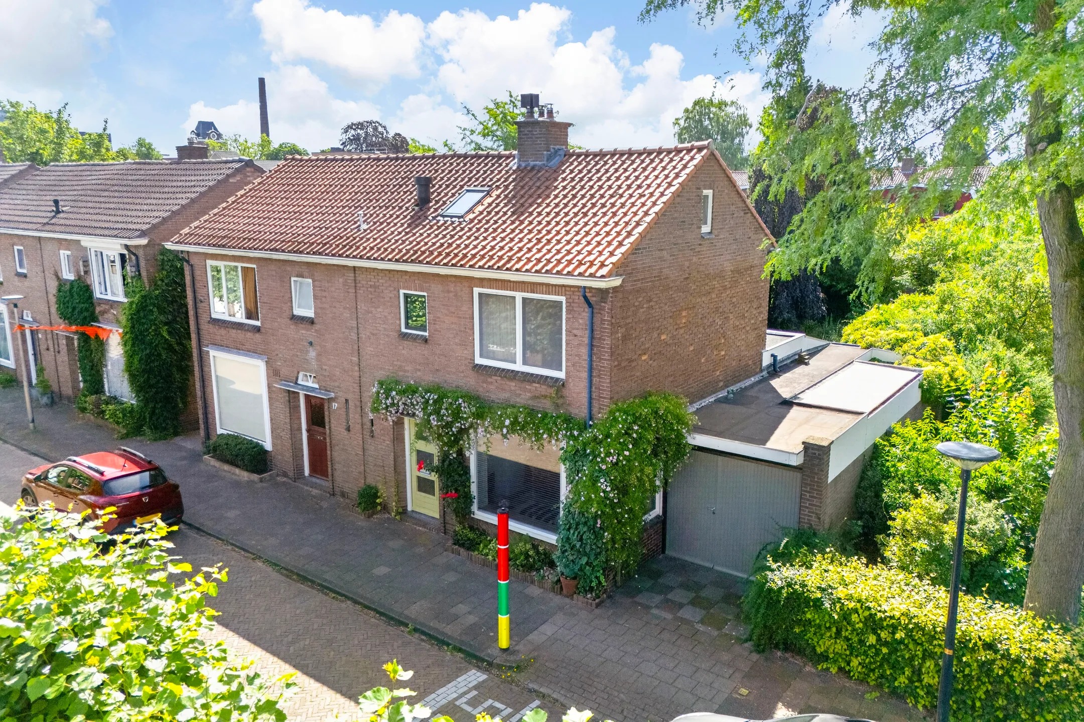 2-onder-1-kapwoning J.H. Boschstraat 19 in Enschede