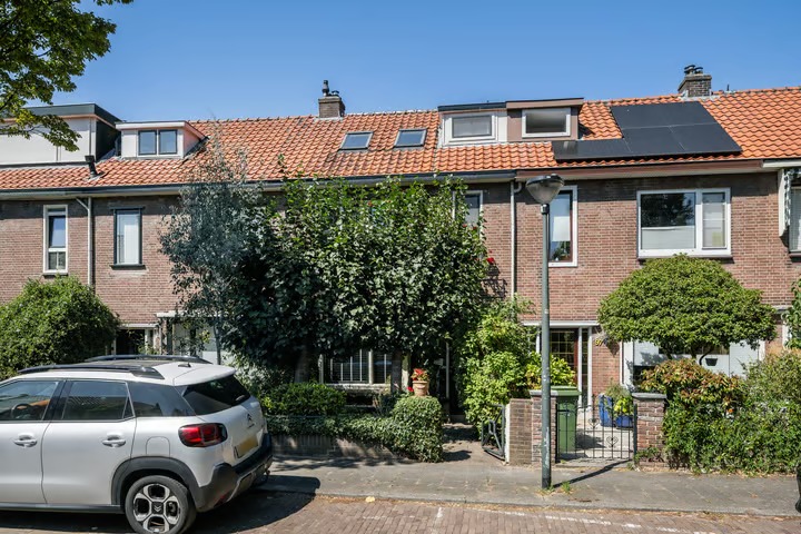 Tussenwoning Prins Hendriklaan 99 in Vlaardingen
