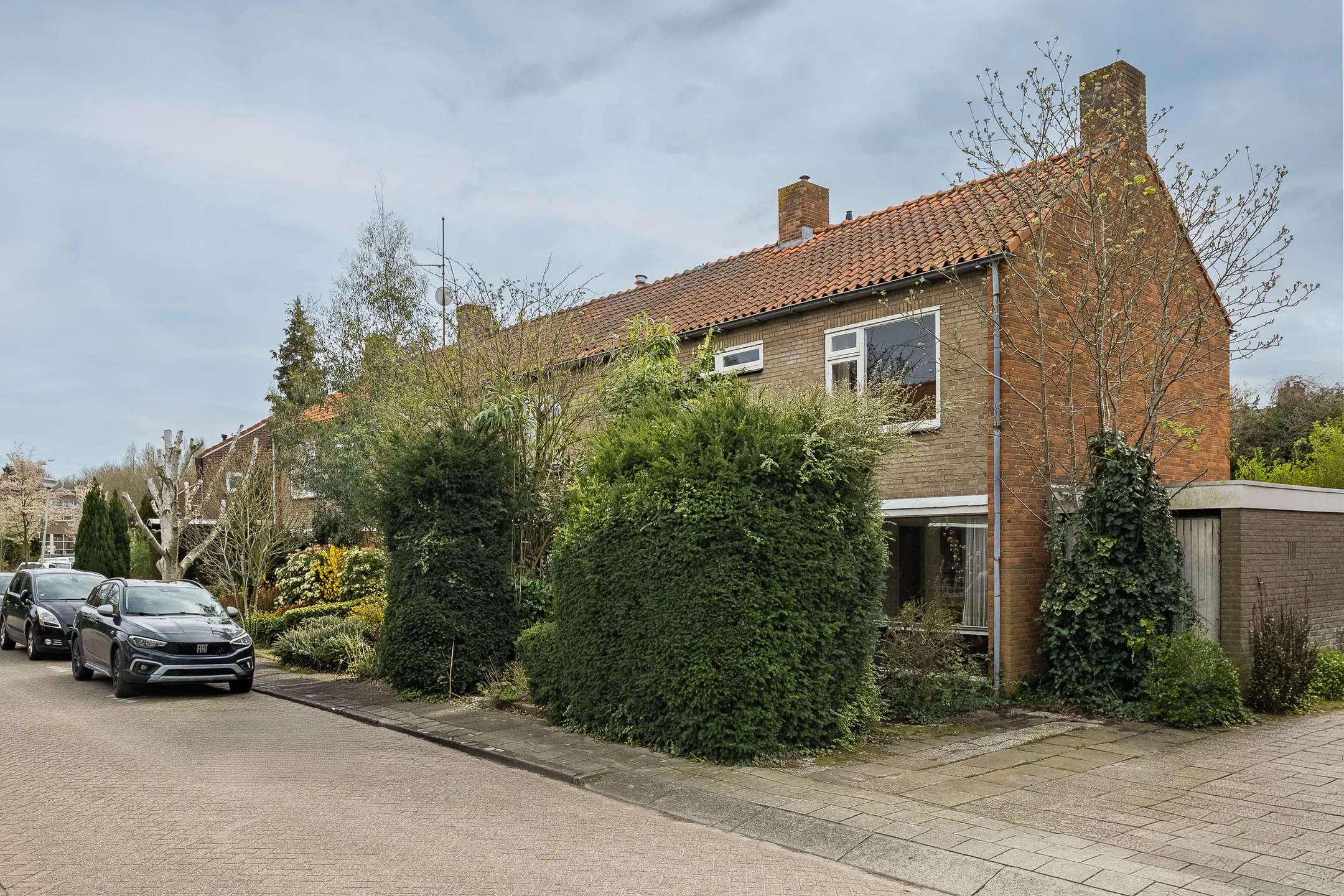 Hoekwoning Mr. Thorbeckestraat 31 in Barendrecht