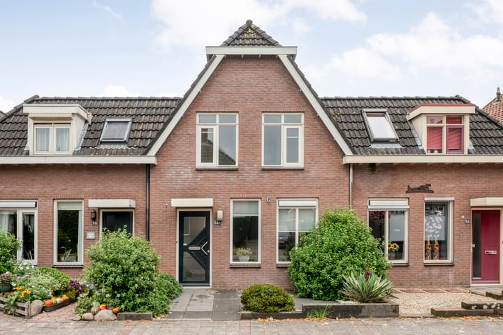 Tussenwoning Dorpsstraat 56 a in Hellendoorn