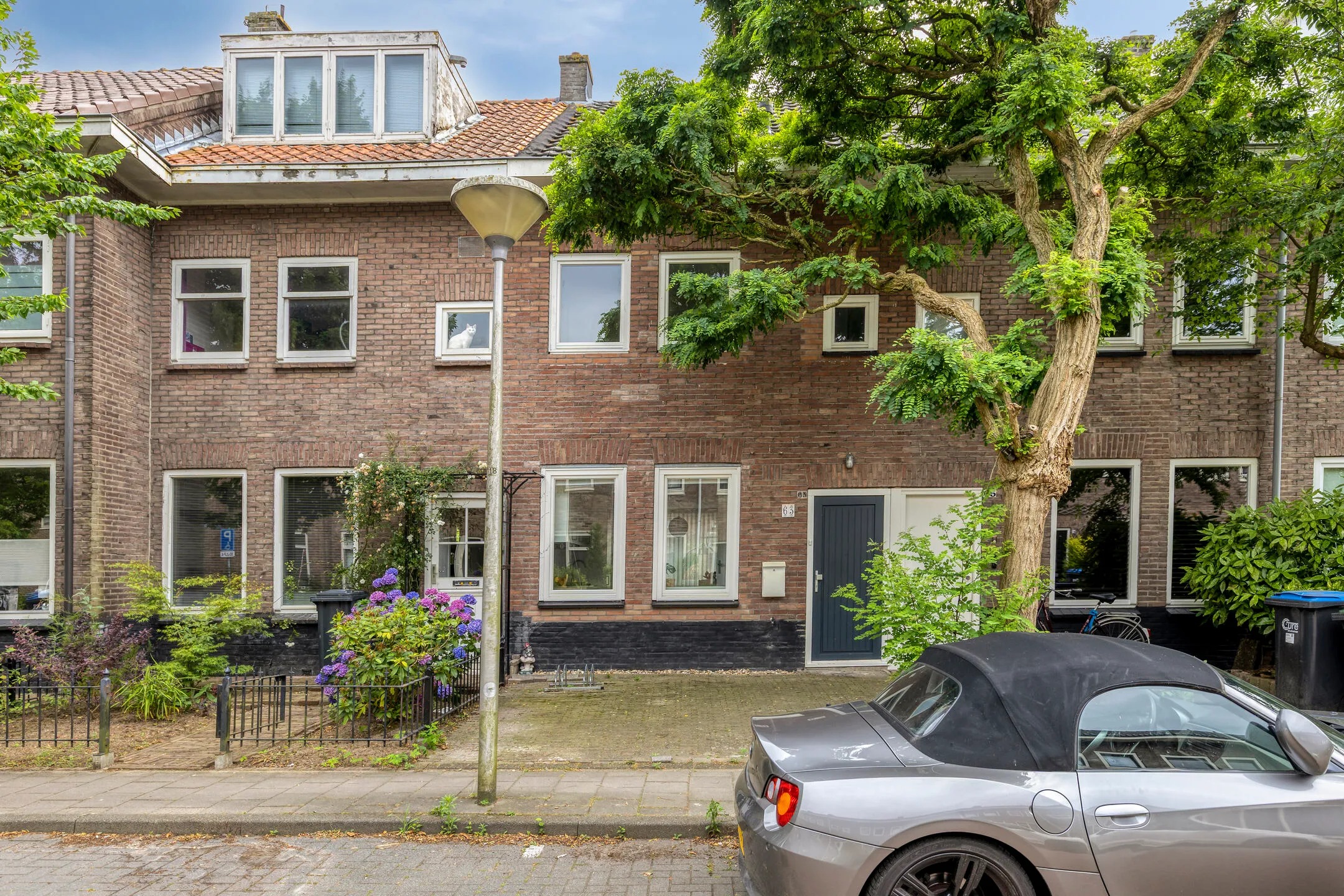 Tussenwoning Pioenroosstraat 63 in Eindhoven