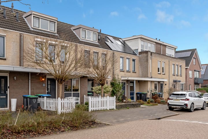 Tussenwoning Brahmsstraat 59 in Barendrecht