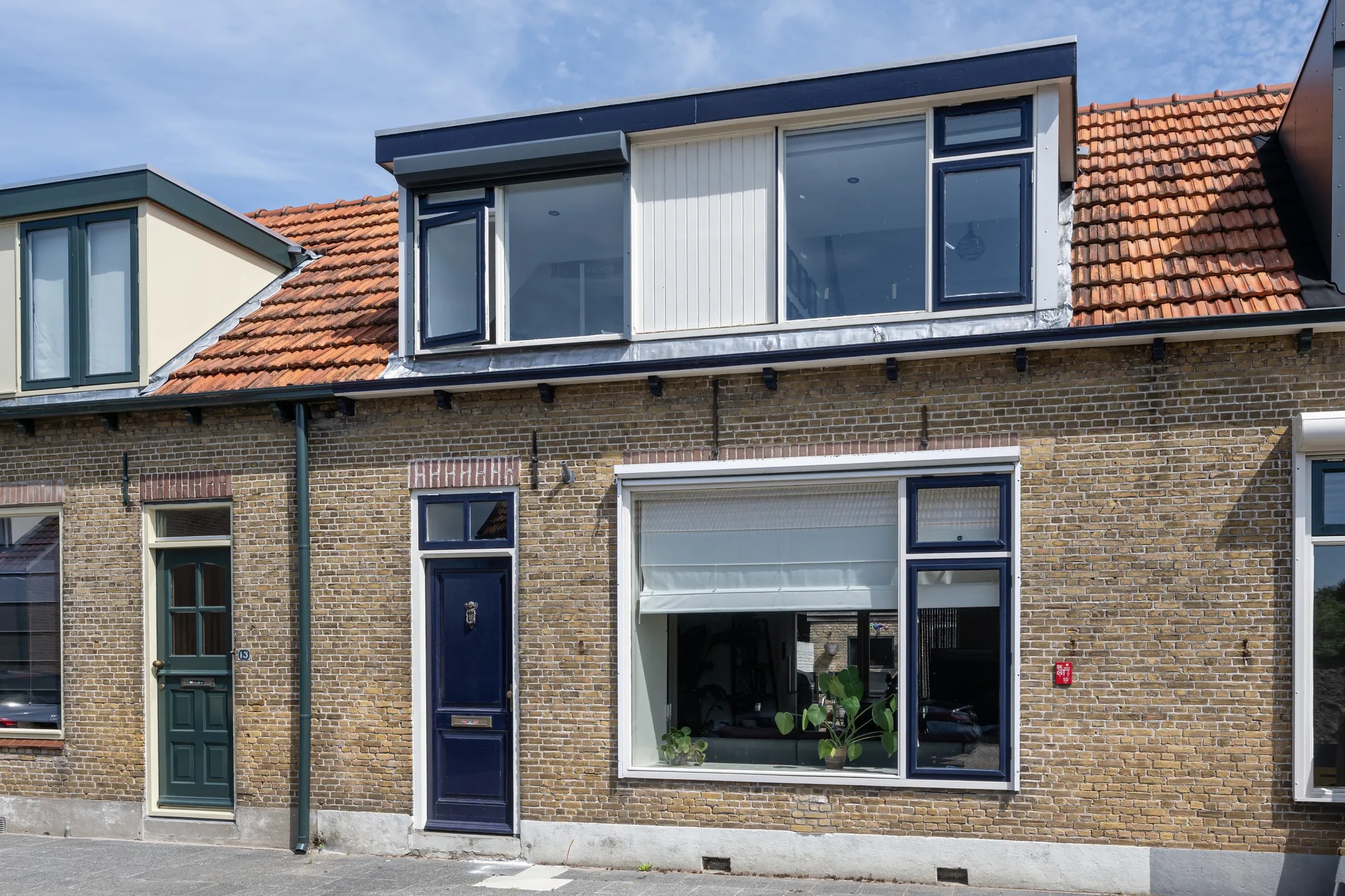Tussenwoning Kreekstraat 15 in Sommelsdijk