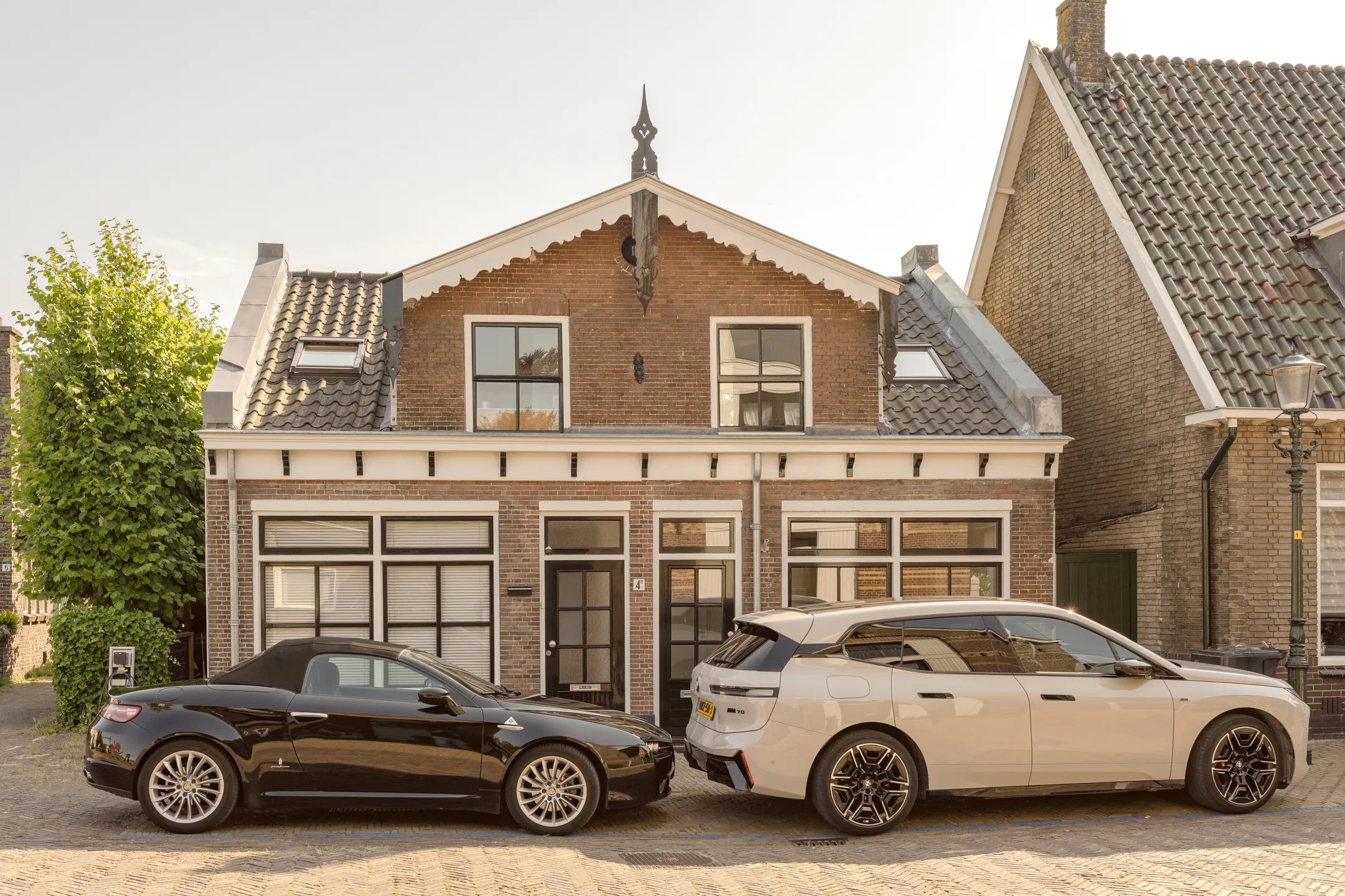 2-onder-1-kapwoning Molenlaan 4 in Voorschoten
