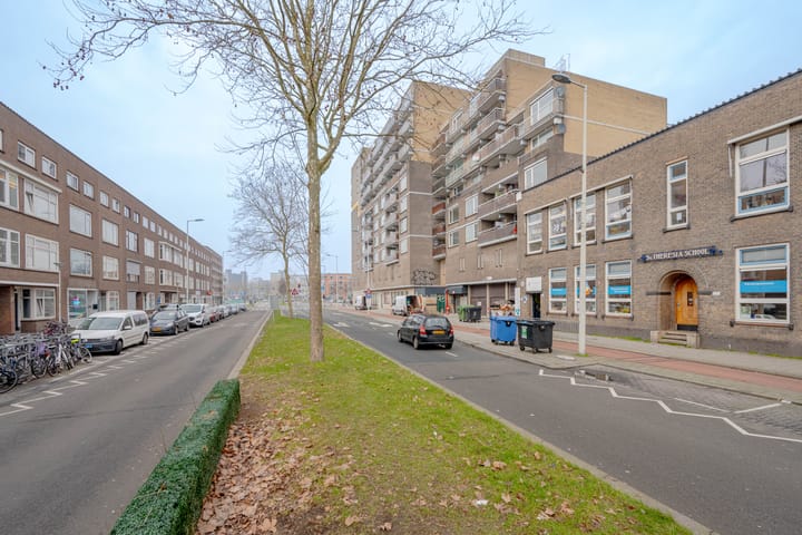 Galerijflat Strevelsweg 245 Rotterdam