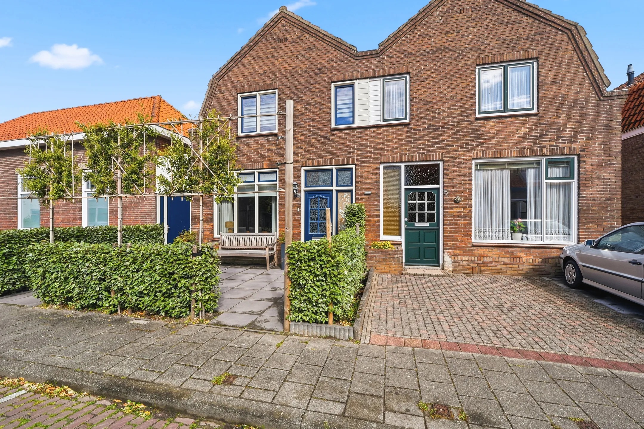 Halfvrijstaande woning De Deckerestraat 3 in Oost-Souburg