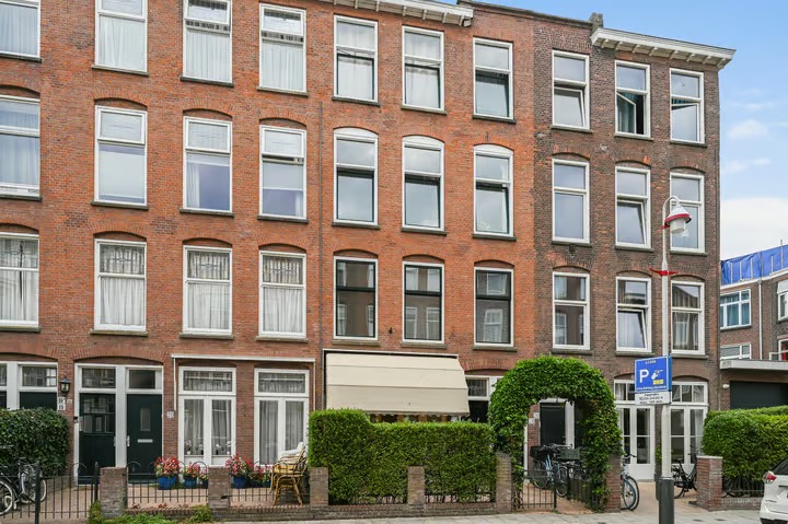 Beneden + bovenwoning Haagsestraat 22 in Den Haag