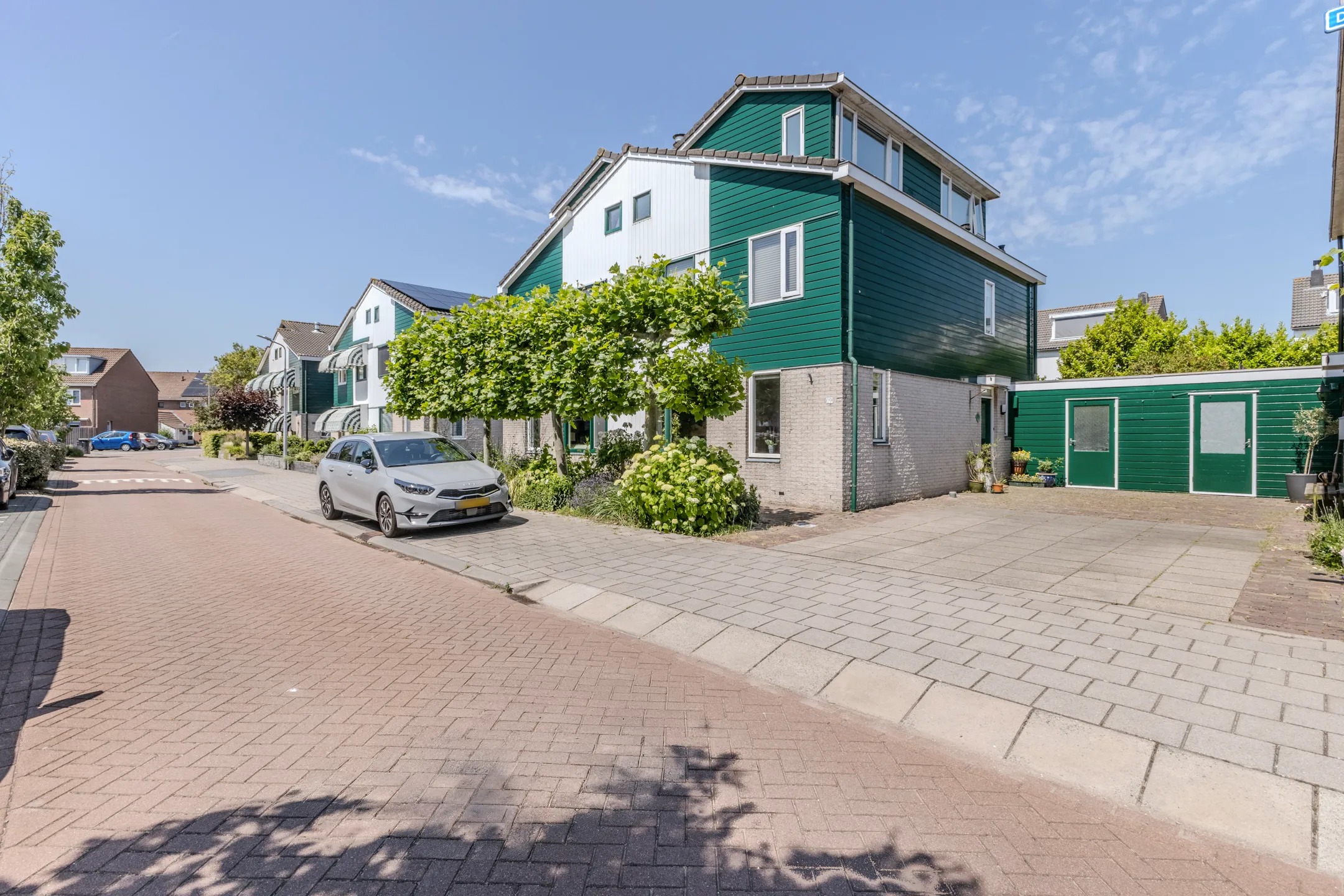 2-onder-1-kapwoning De Kersenboomstraat 29 in Westzaan