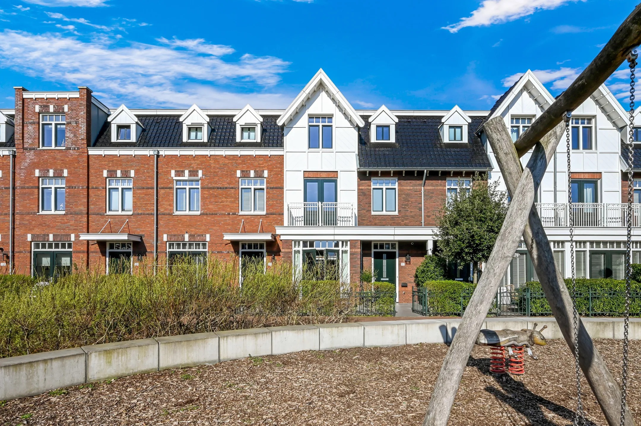 Tussenwoning Thomas Mannsingel 97 Den Haag