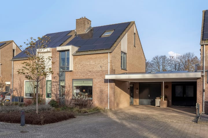2-onder-1-kapwoning Pastoor Maessenstraat 20 in Tienray