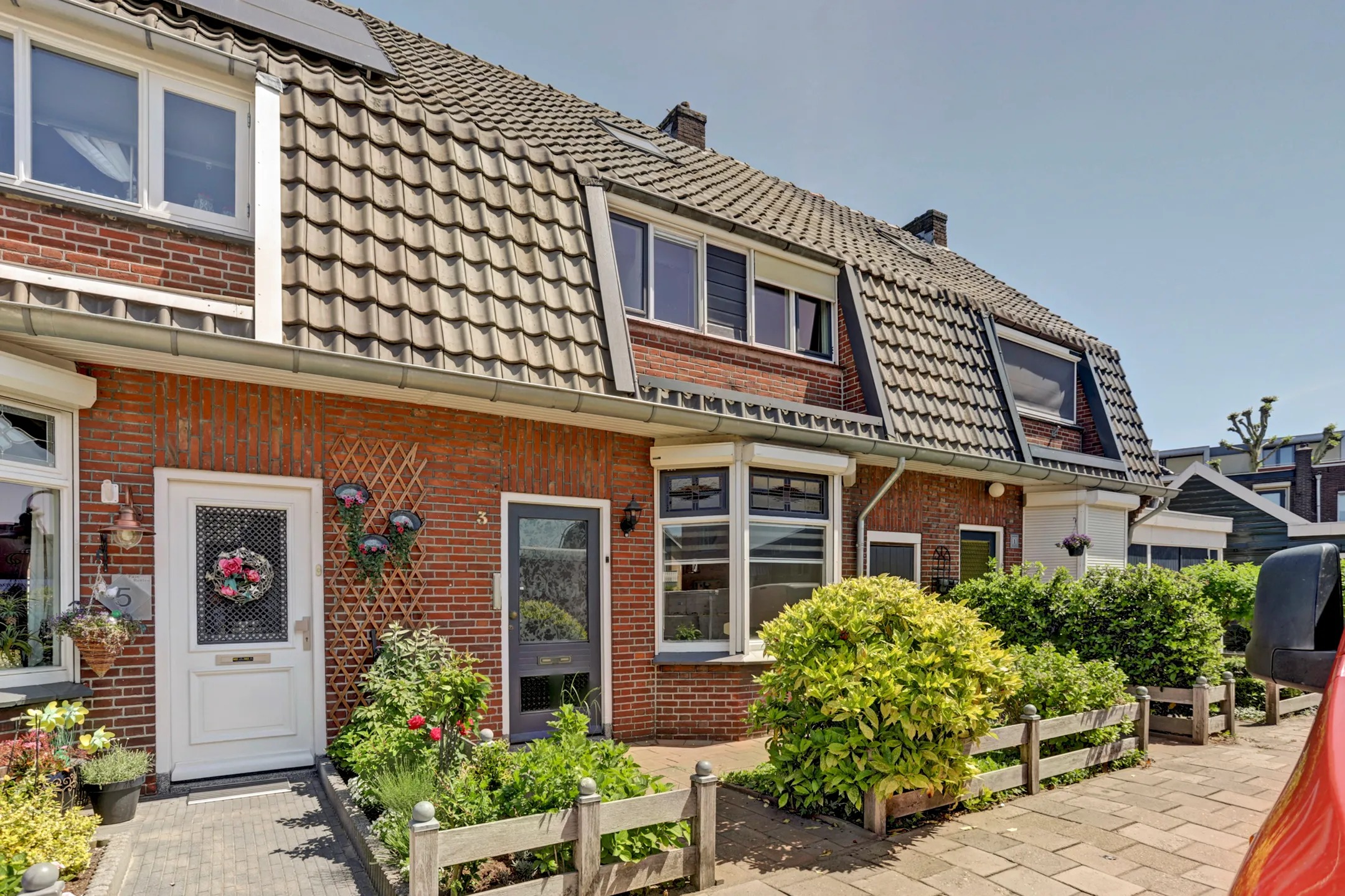 Tussenwoning Baniersweg 3 in Almelo