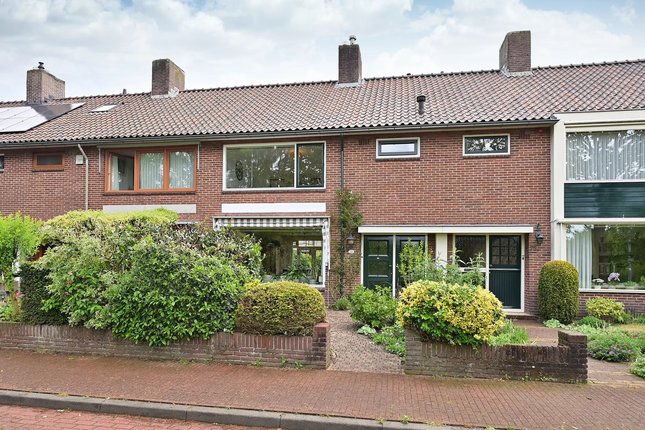 Tussenwoning Dr. Lelylaan 73 in Huizen