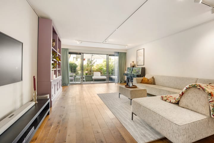Benedenwoning (bel-etage) C. van Eesterenlaan 256 Amsterdam