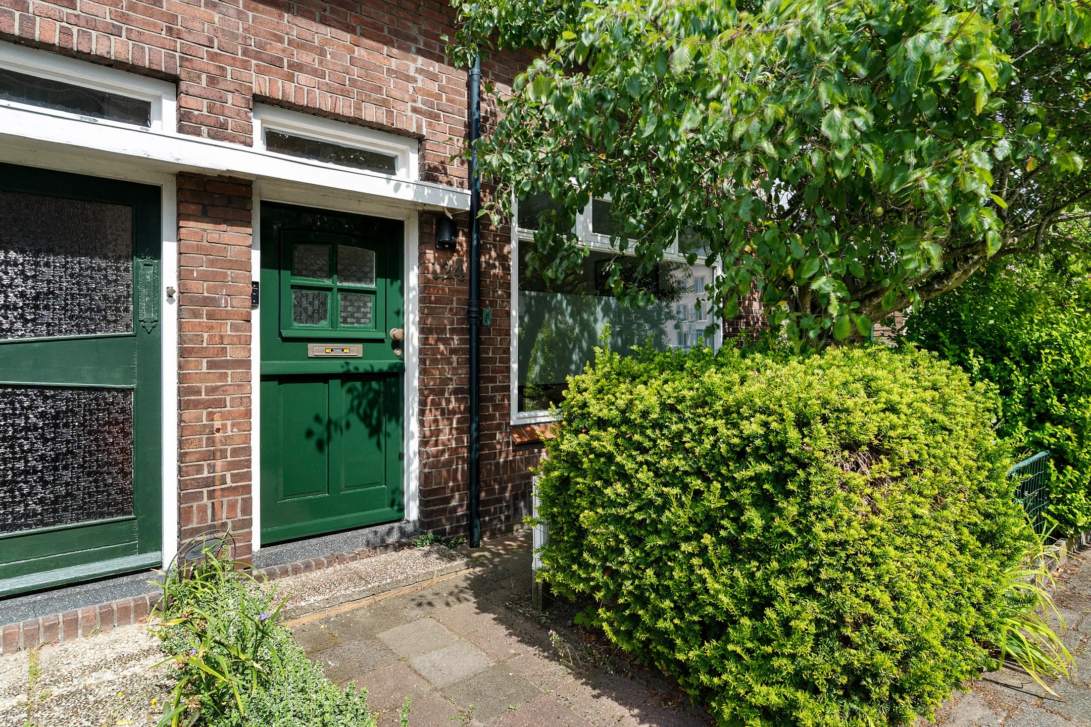 Hoekwoning Jupiterstraat 124 in Enschede