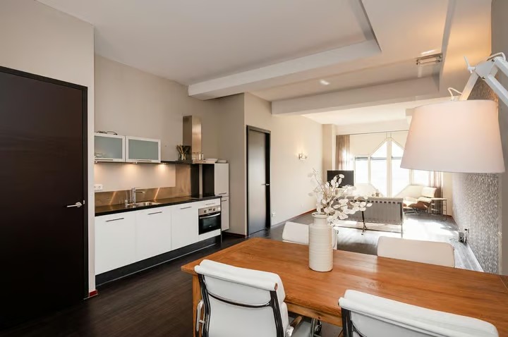 Tussenverdieping Verbeekstraat 1 C1 in Leiden