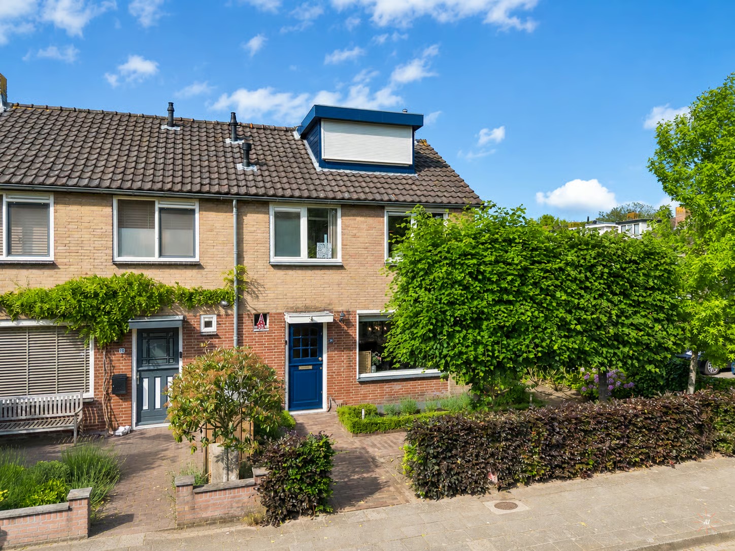 Hoekwoning Valklaan 34 in Maartensdijk