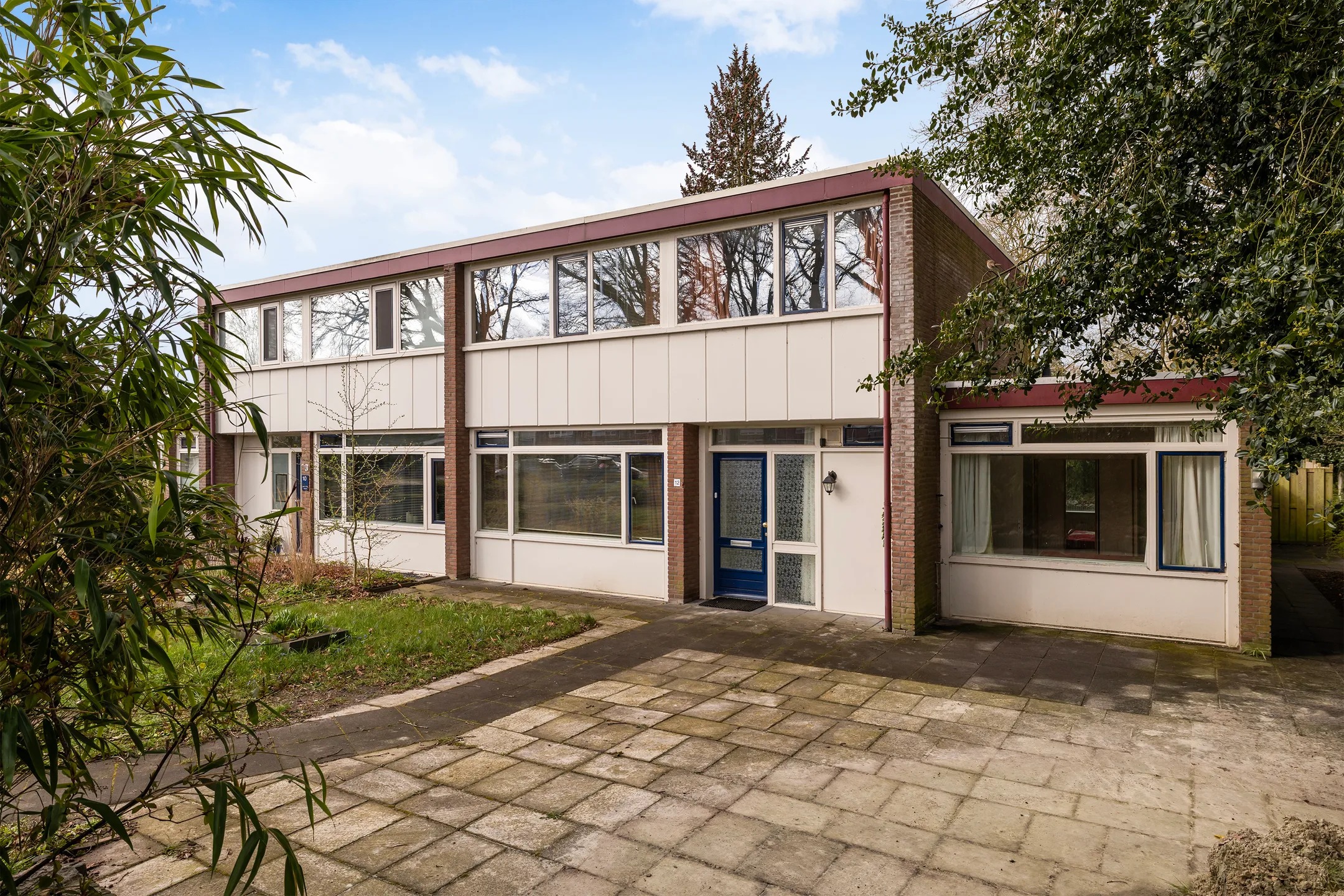 Hoekwoning Havixhorst 12 in Emmen