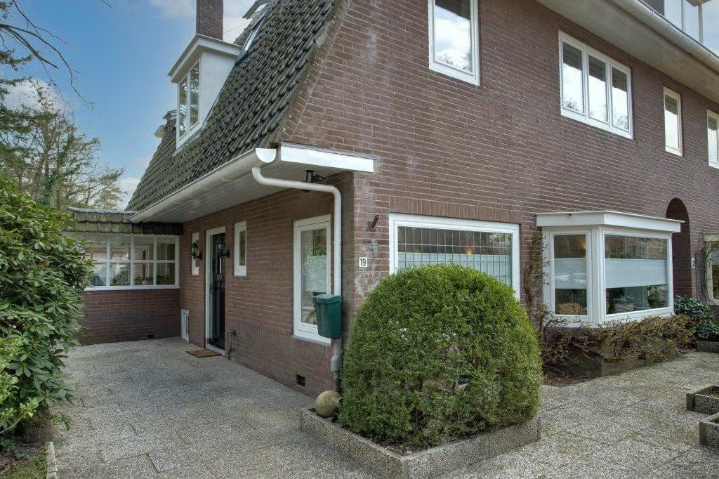 2-onder-1-kapwoning Oosterlaan 19 in Driebergen-Rijsenburg
