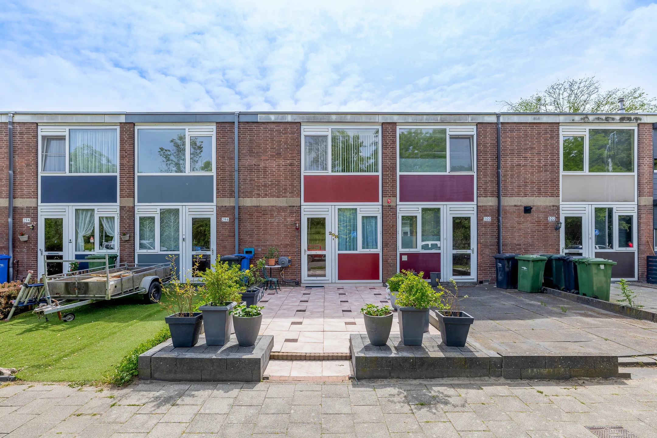 Tussenwoning Oudelandseweg 298 in Hoogvliet Rotterdam