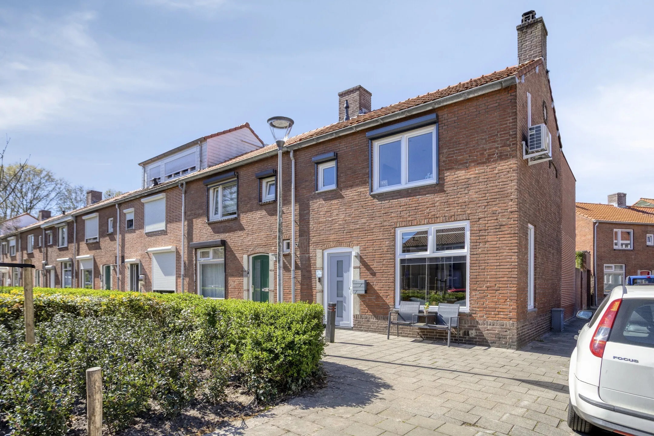 Hoekwoning Kaapkoloniestraat 51 in Tilburg