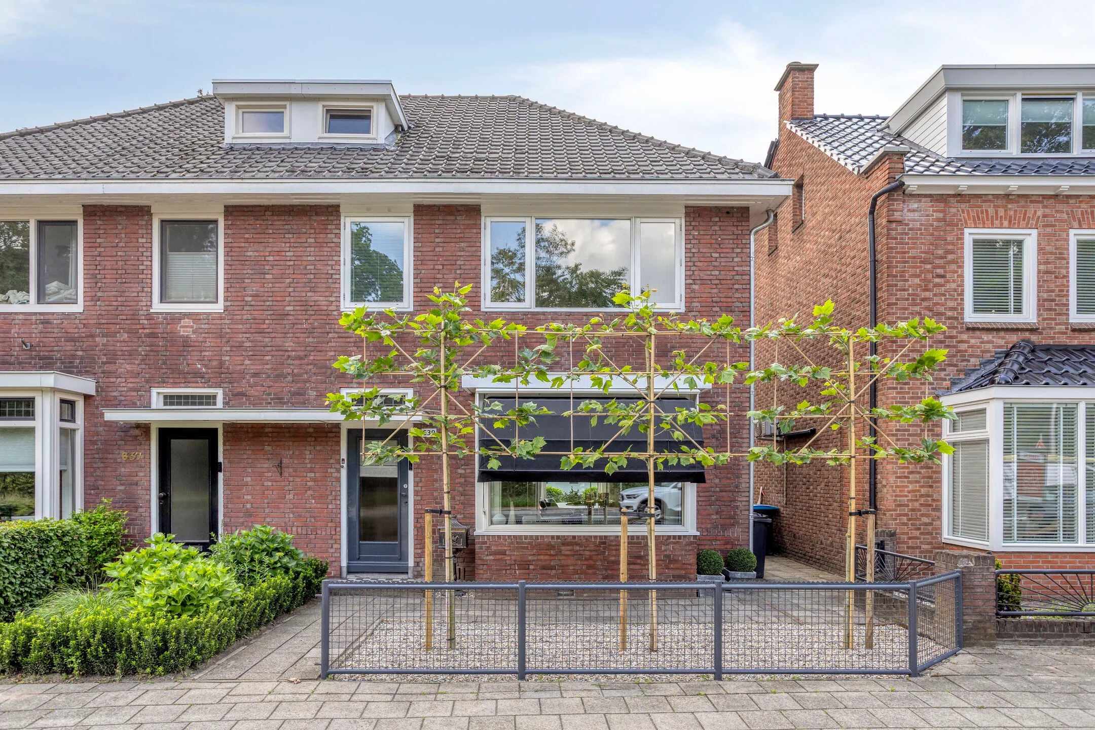 2-onder-1-kapwoning Oldenzaalsestraat 639 in Enschede