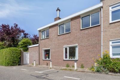 Eengezinswoning, hoekwoning Torenlaan 7 in Voorhout
