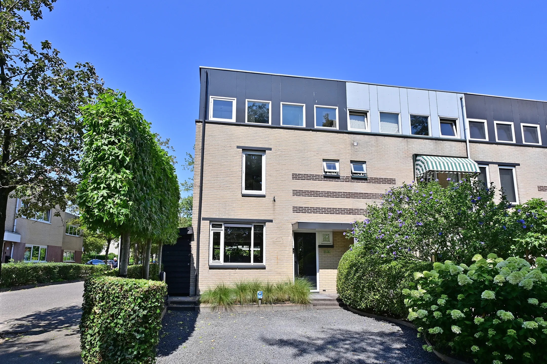Hoekwoning Zuiderzee 7 in Huizen