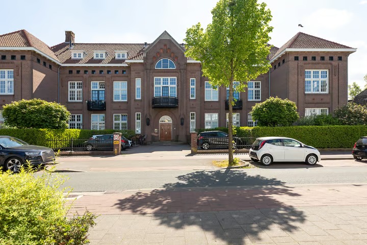 Penthouse Larenseweg 28 A18 in Hilversum
