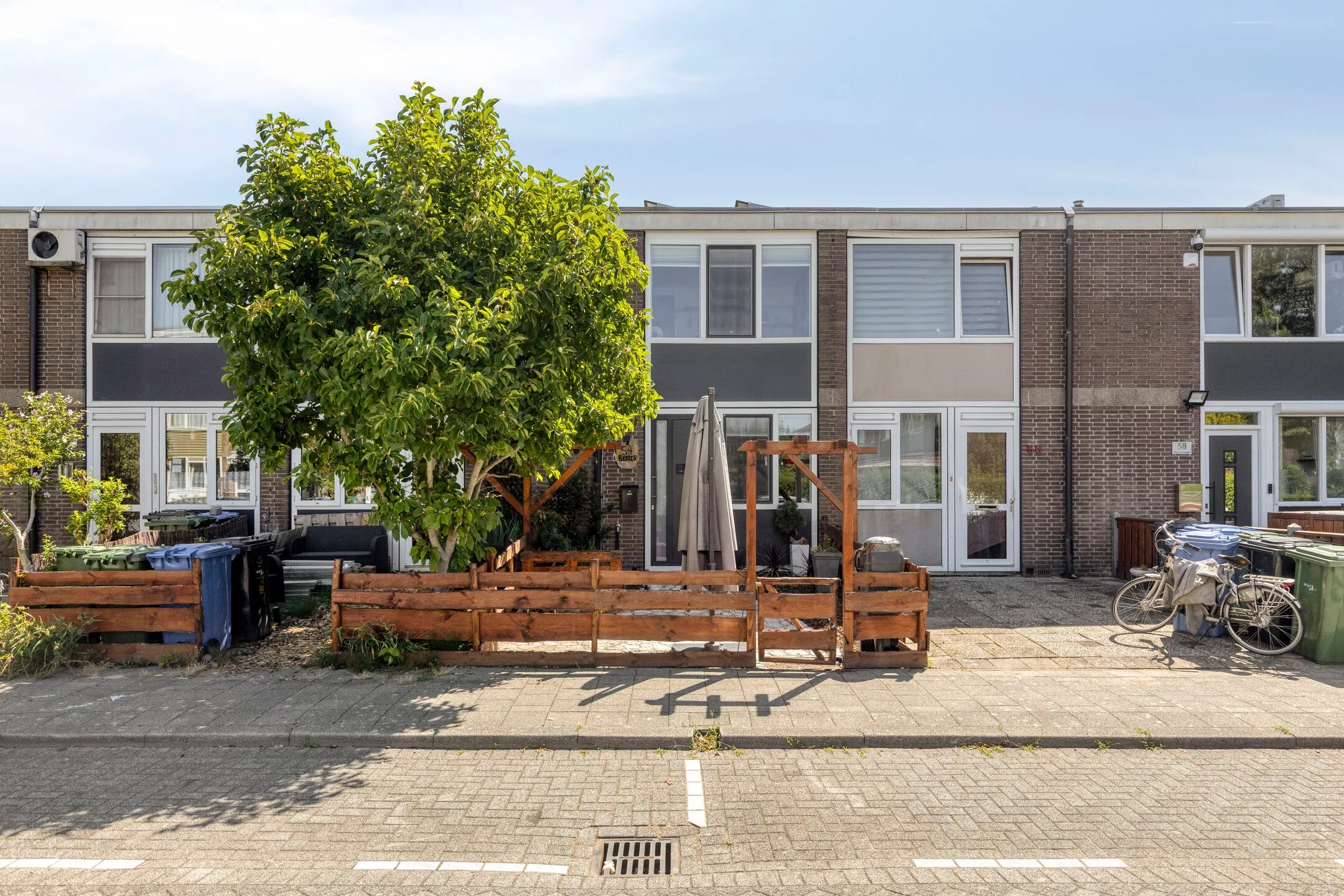 Tussenwoning Tieflandstraat 54 in Hoogvliet Rotterdam