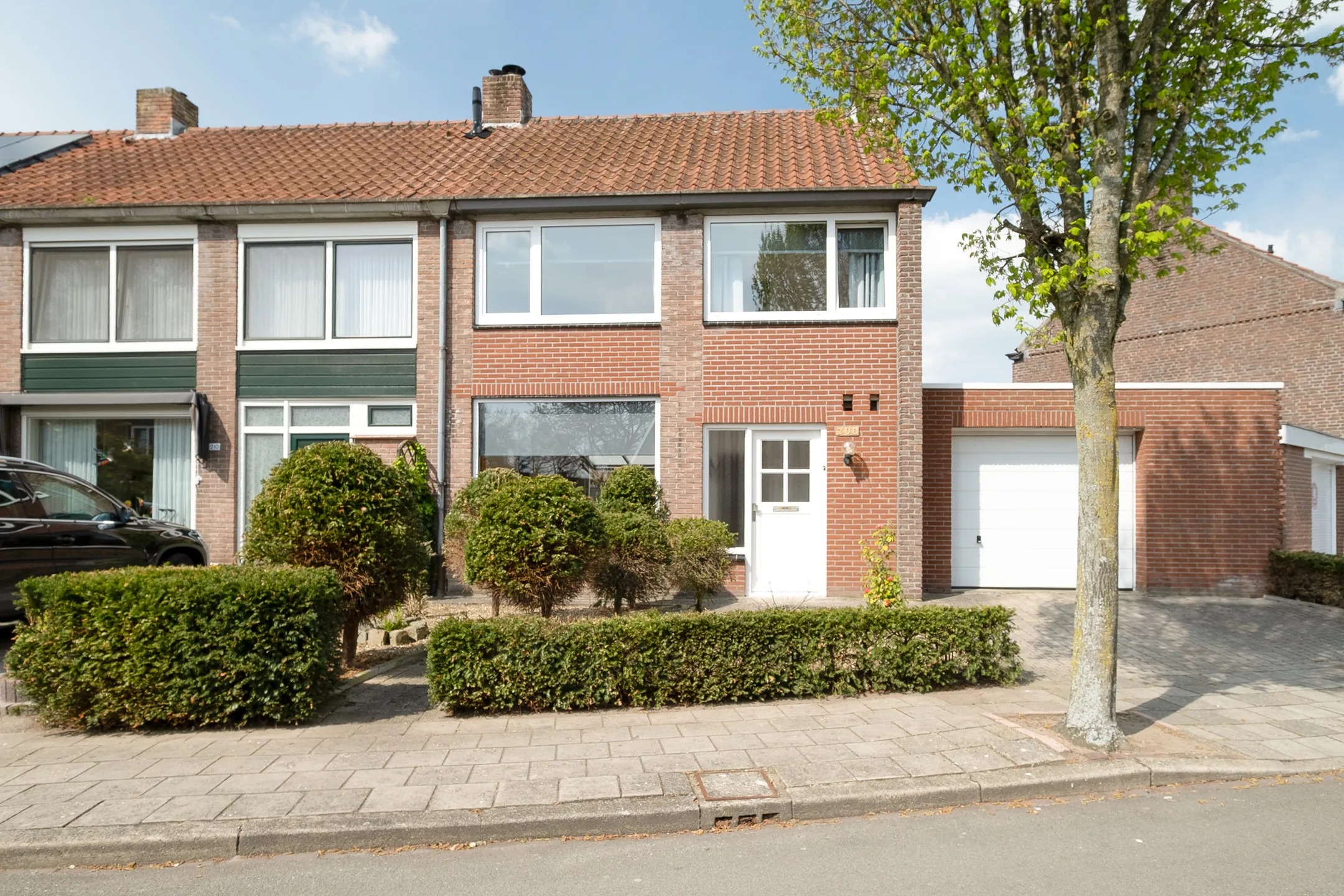 Hoekwoning Scholtinkstraat 208 in Losser