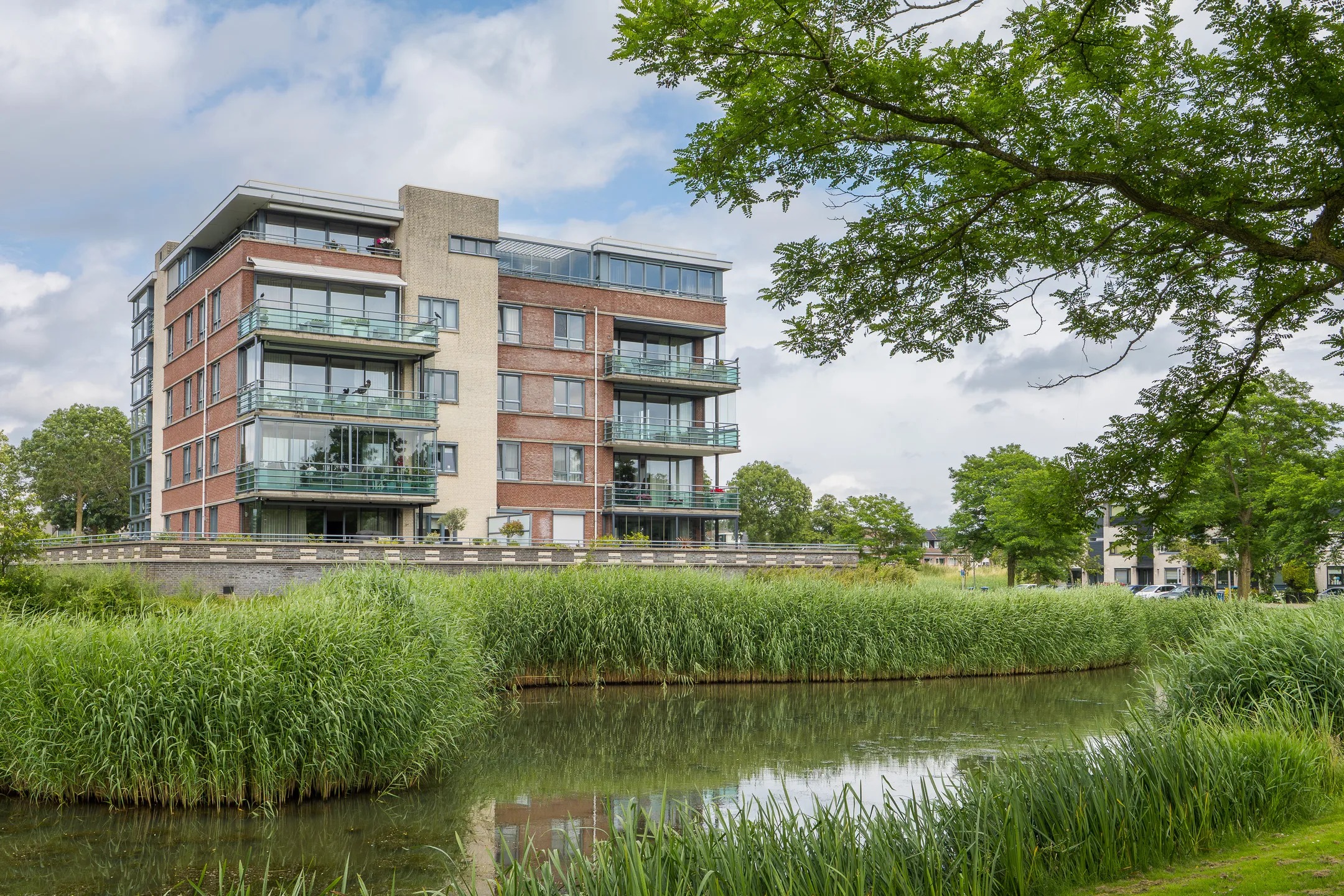Portiekflat Sluisleede 16 in Barendrecht