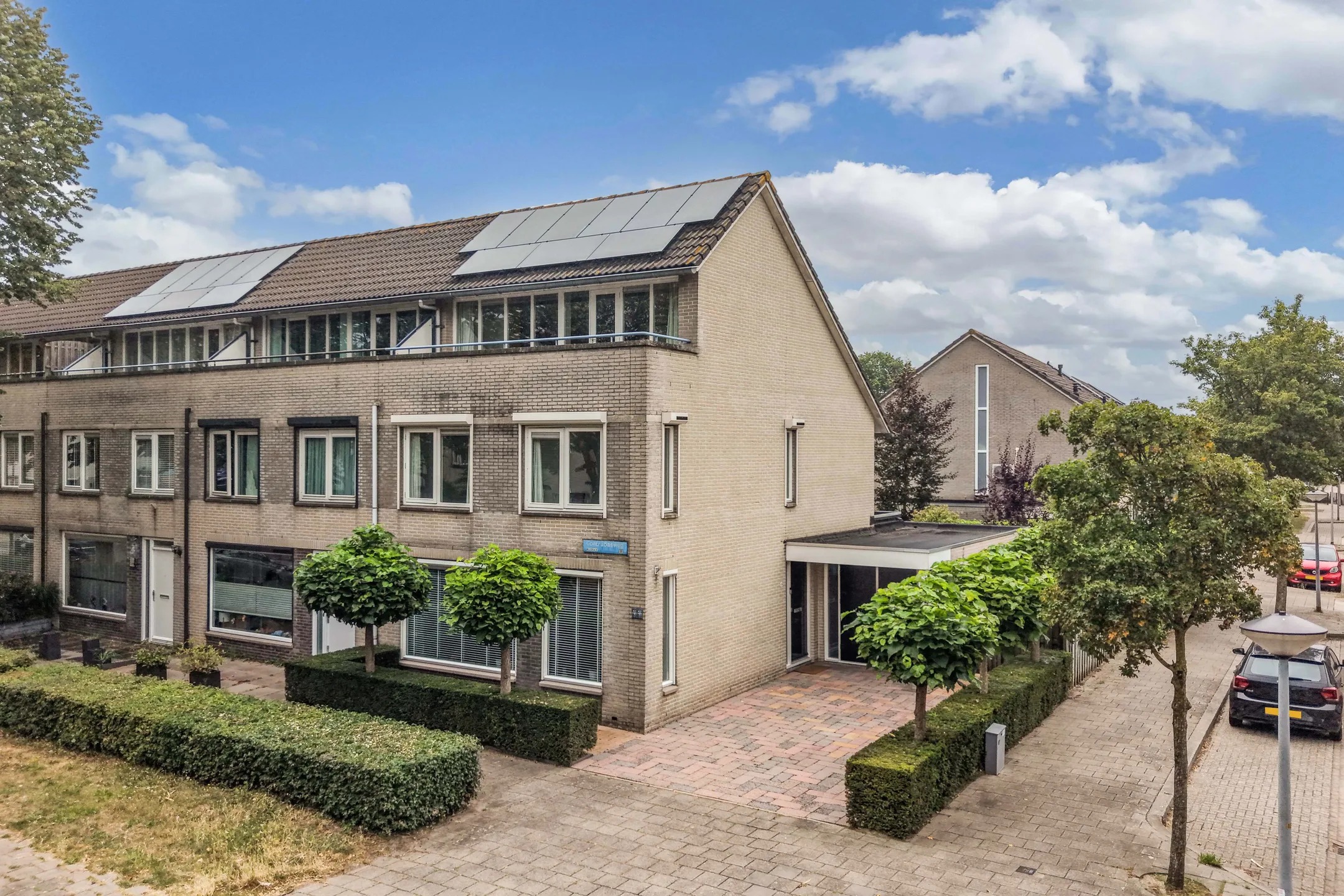Hoekwoning Trombonestraat 38 in Almere