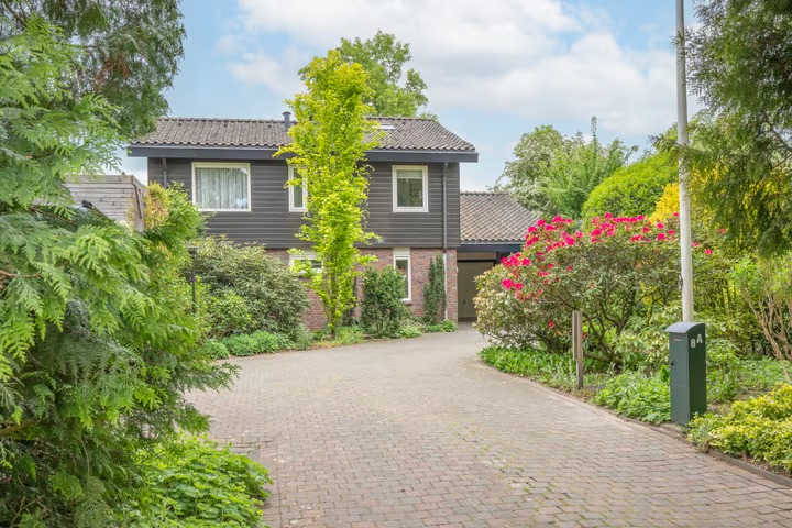 Vrijstaande woning Stationsweg West 8 a in Woudenberg