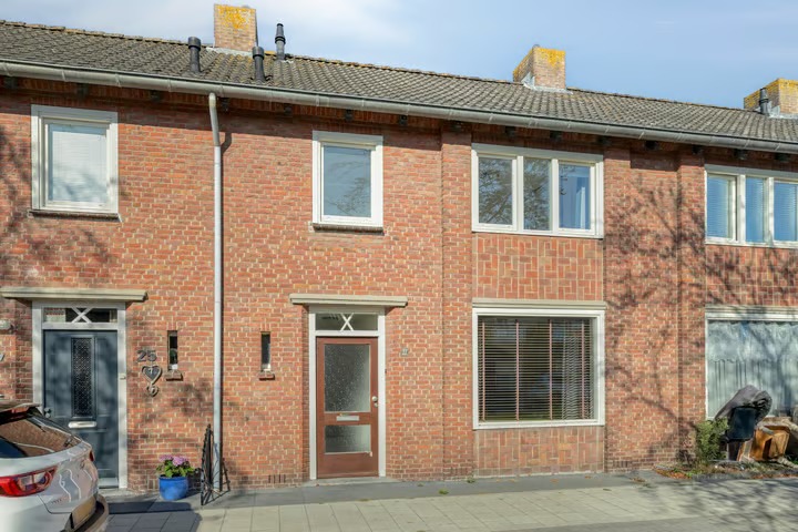 Tussenwoning Beatrixlaan 27 in Oudenbosch