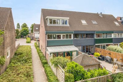 Eengezinswoning, eindwoning Penningkruid 41 in Kampen