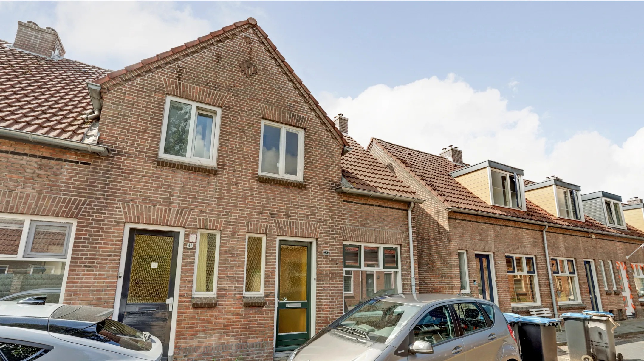 Hoekwoning Beekstraat 43 in Almelo