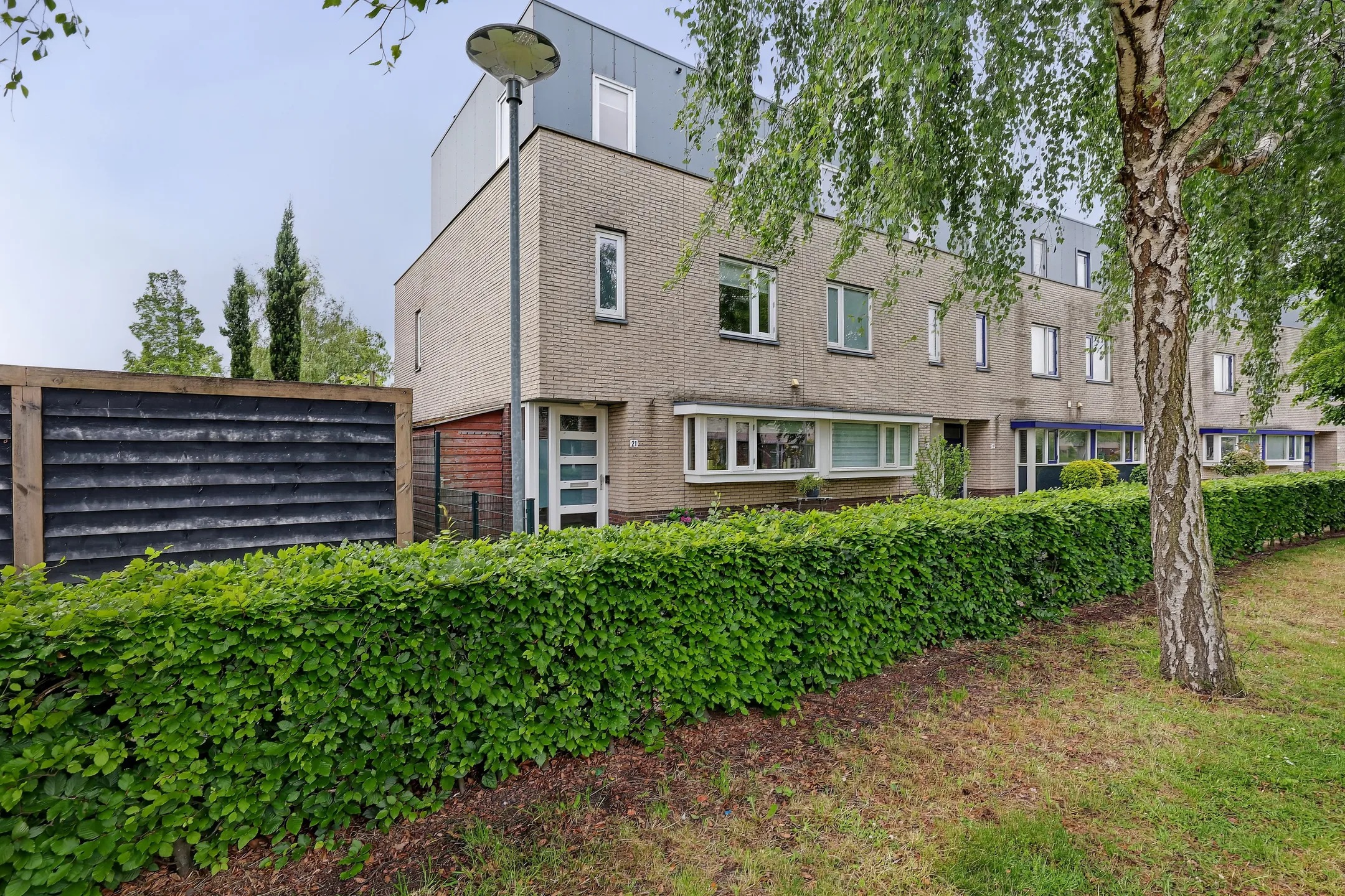 Hoekwoning Riviergrondel 21 Kwintsheul