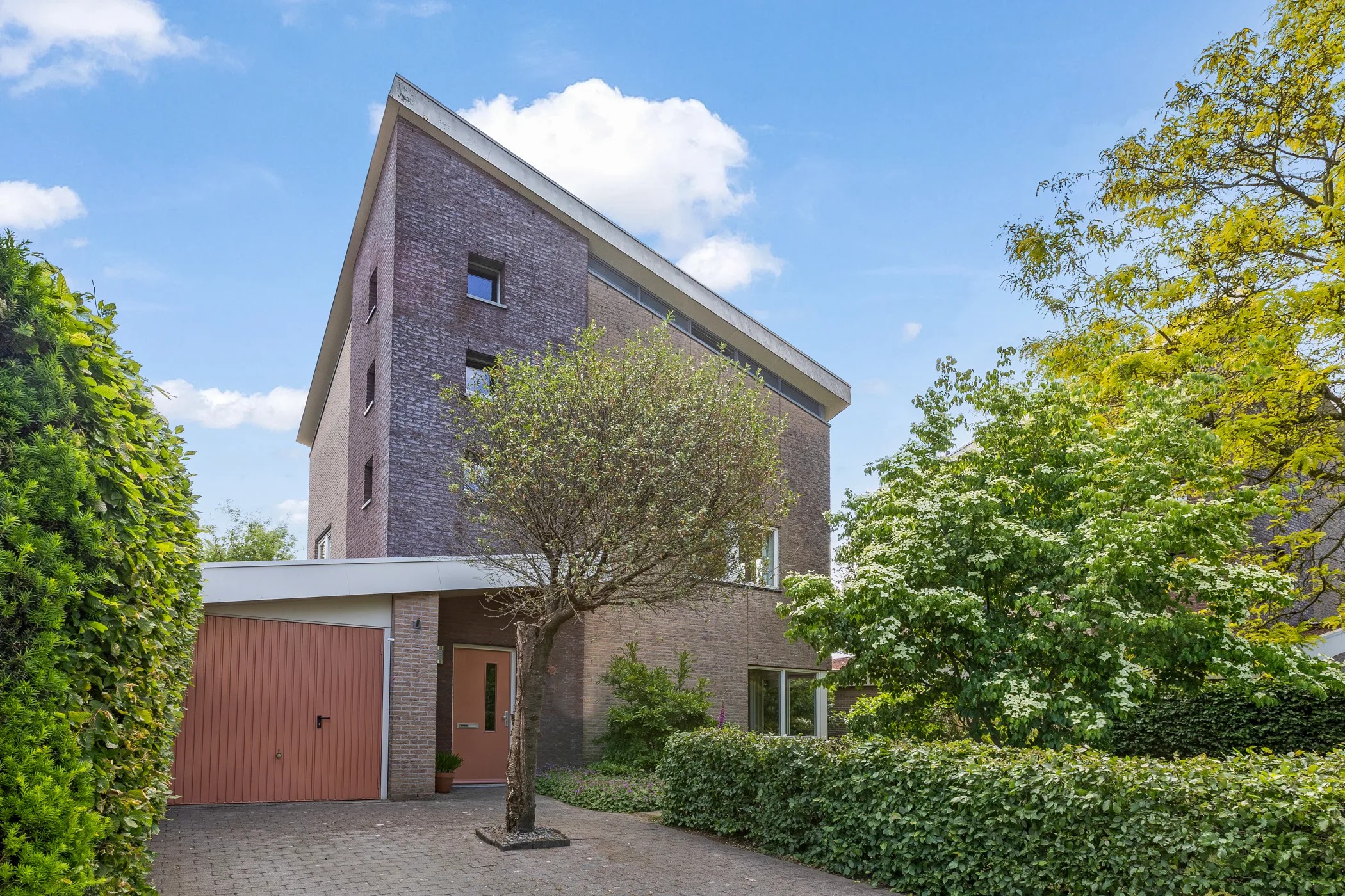 Vrijstaande woning Dr. F.W. Klaarenbeeksingel 71 in Hoevelaken