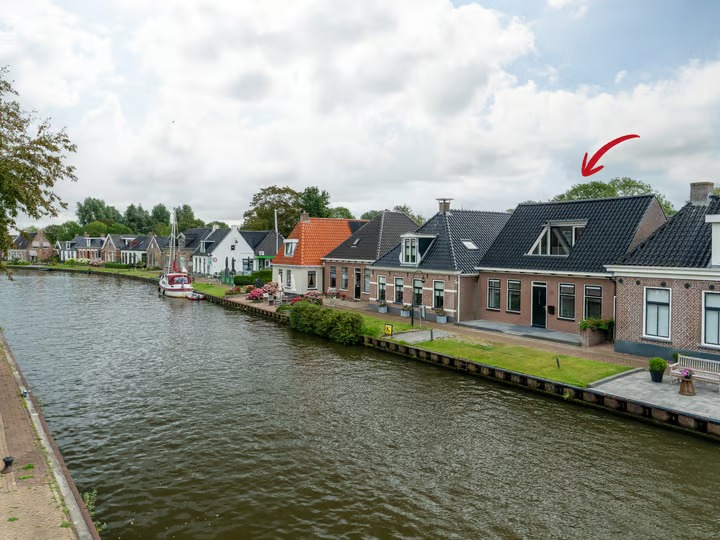 Geschakelde woning Eewal 31 in Burdaard