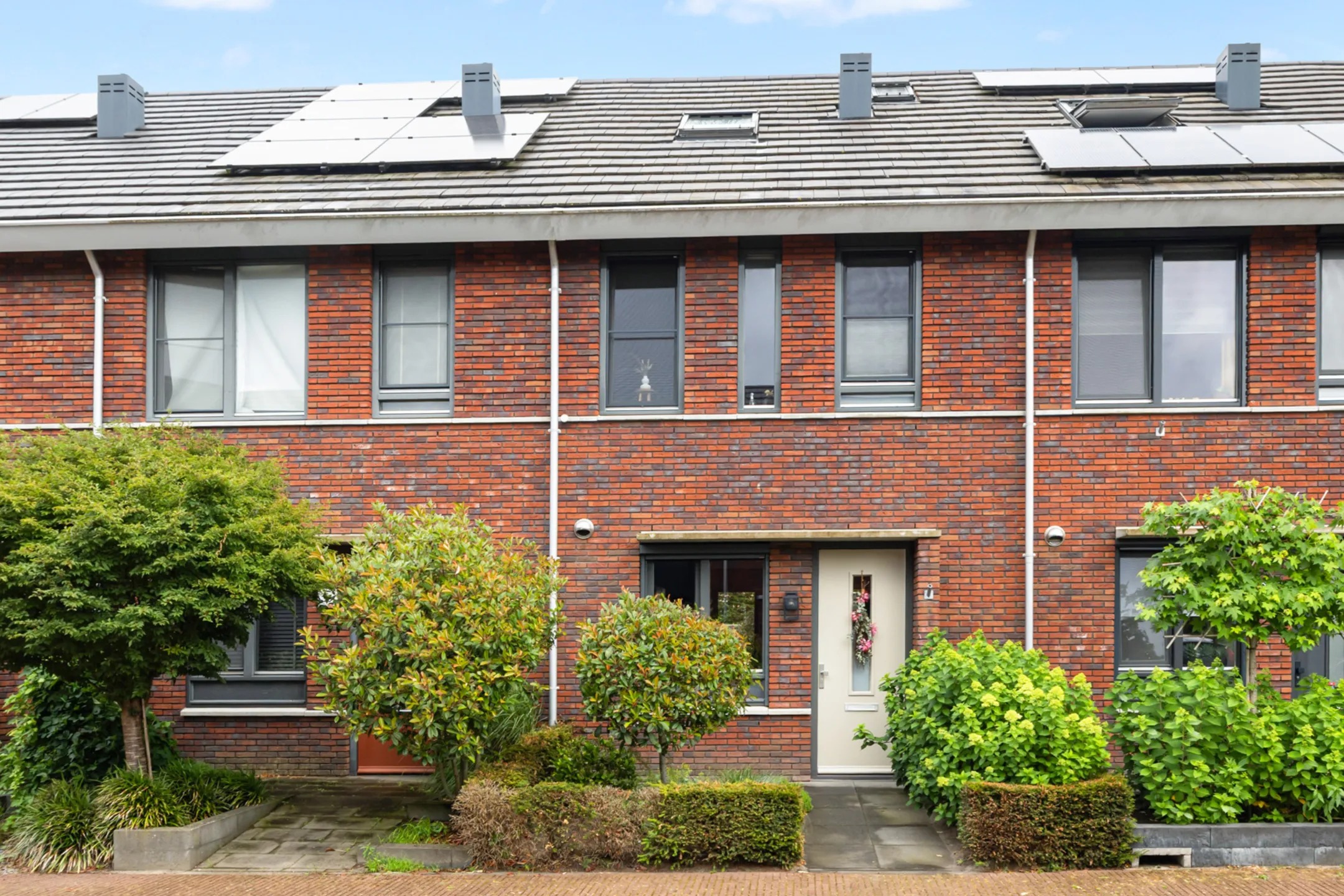 Tussenwoning Schoolstraat 41 in Ederveen